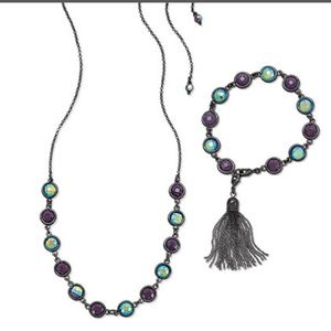 Ultra Vibrant necklace and bracelet